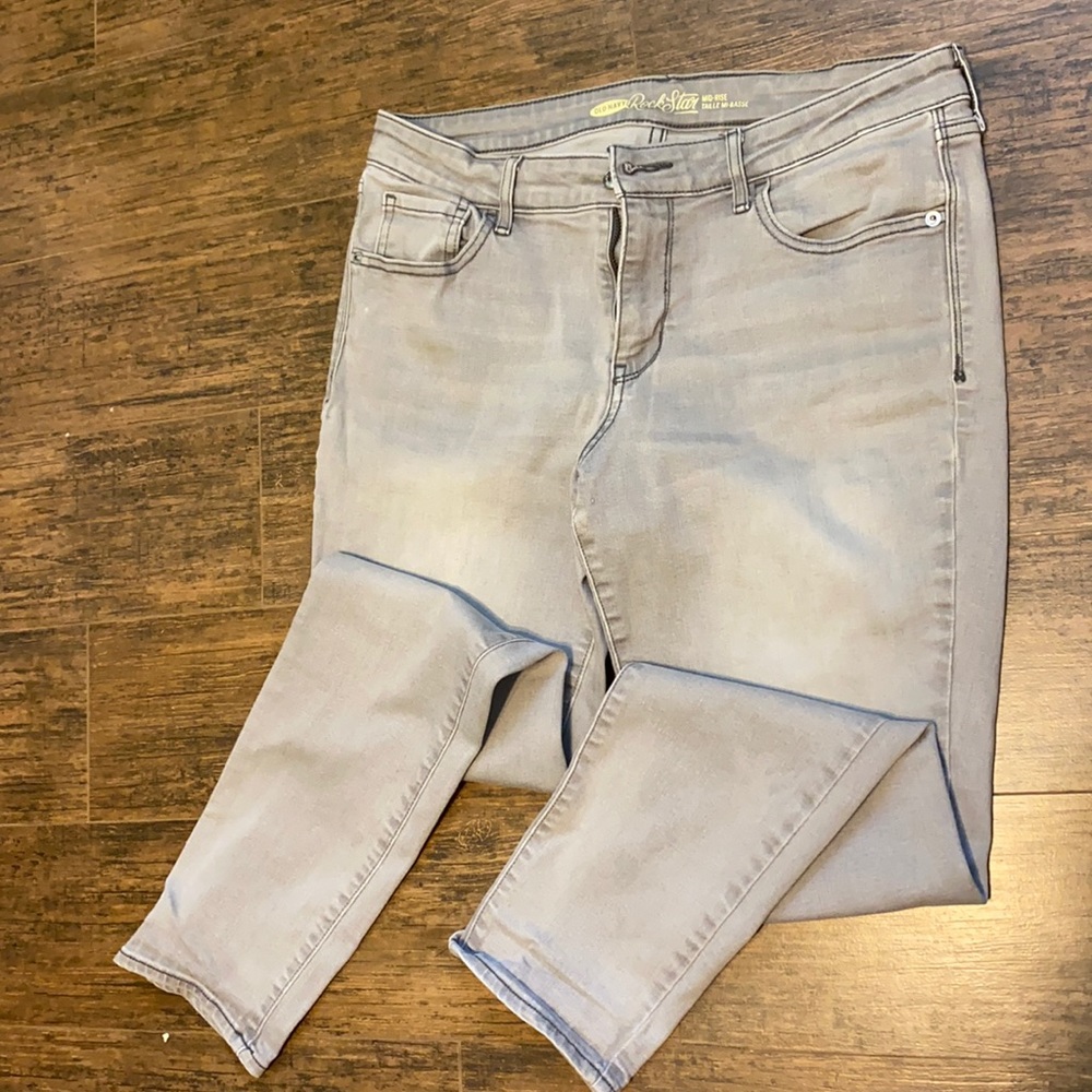 Old navy mid rise jeans